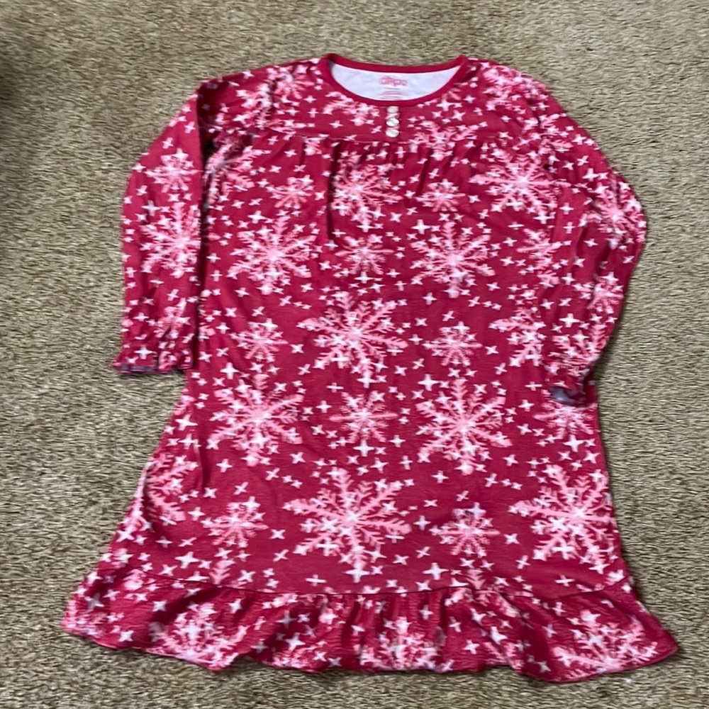Circo red Christmas Snowflake nightgown 10-12